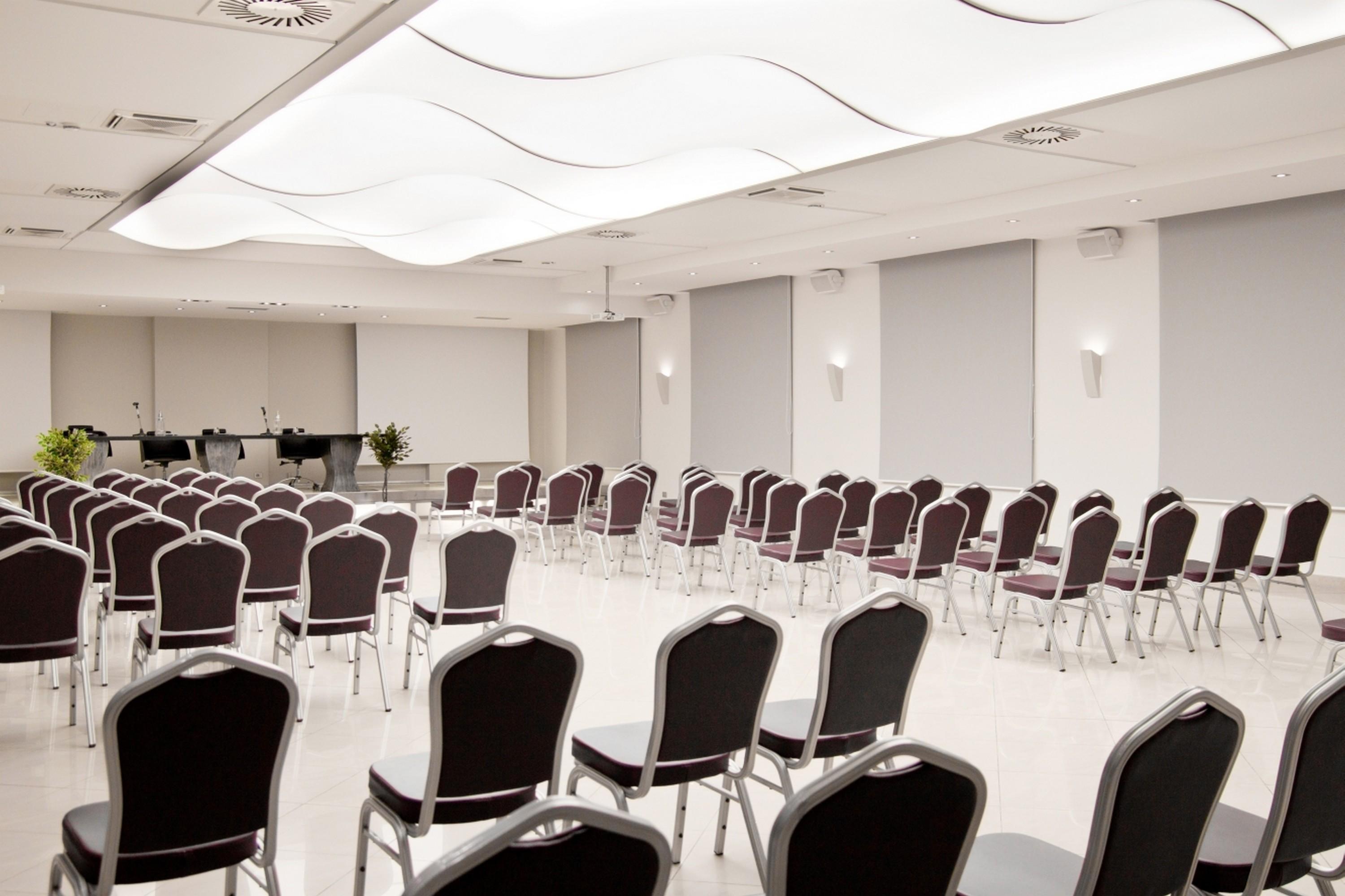 Hotel Plaza 4*